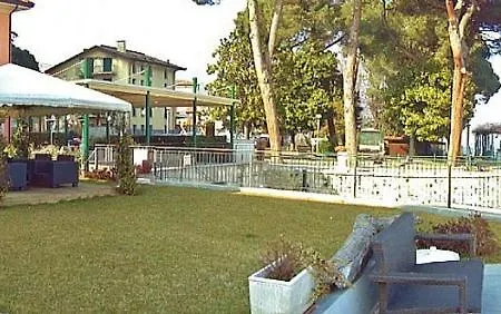 Sleeps 3 Pool Wifi Διαμέρισμα Meina